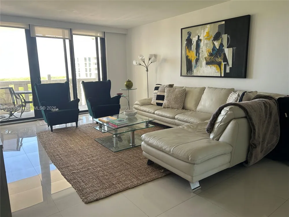 1111 CRANDON BL #B1003 Key Biscayne, FL 33149