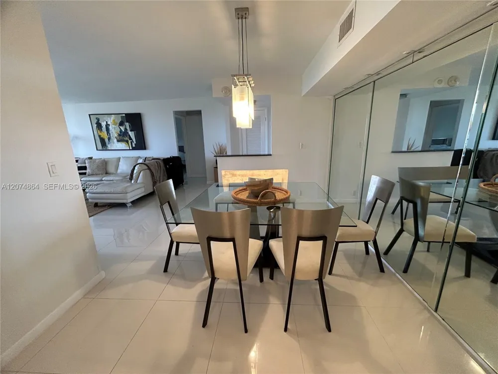 1111 CRANDON BL #B1003 Key Biscayne, FL 33149