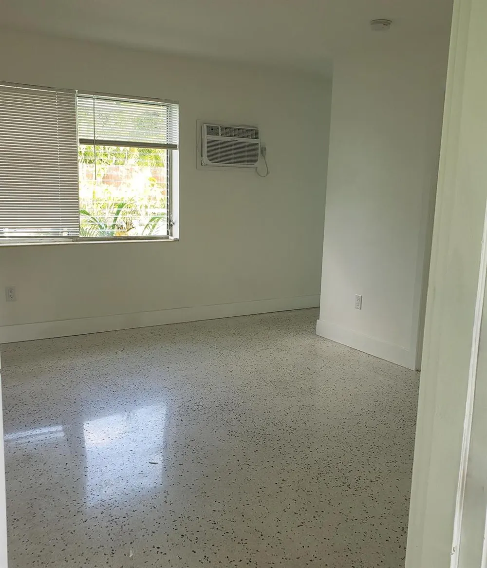 1216 Cabana Road #2 Singer Island, FL 33404