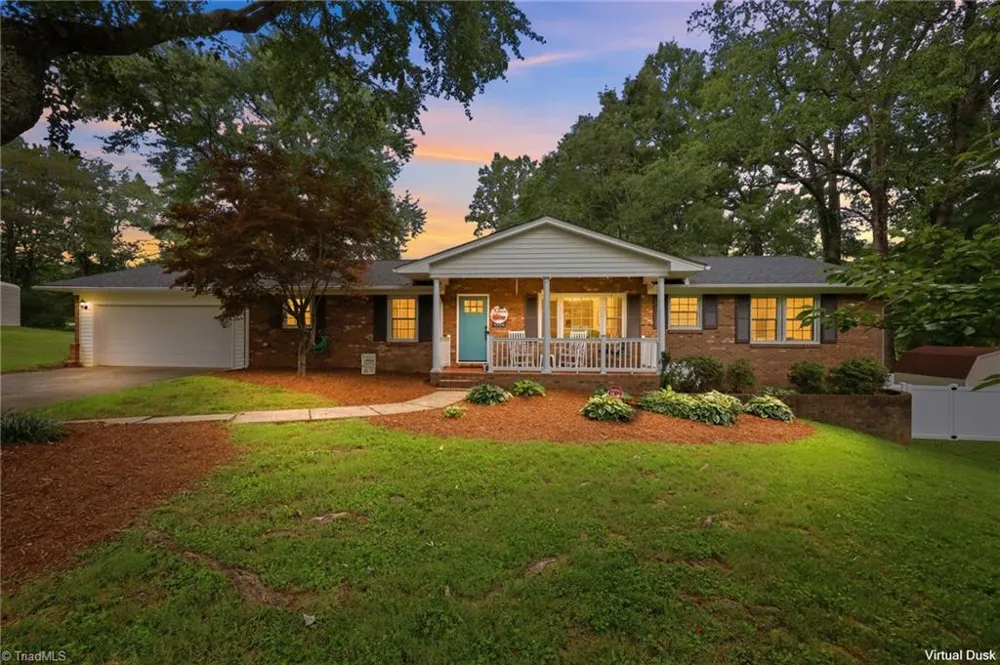 1008 Augusta Court Kernersville, NC 27284