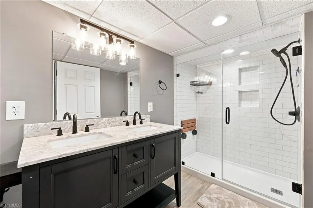 1008 Augusta Court Kernersville, NC 27284