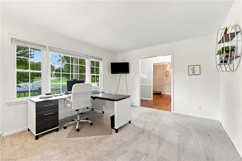 1008 Augusta Court Kernersville, NC 27284