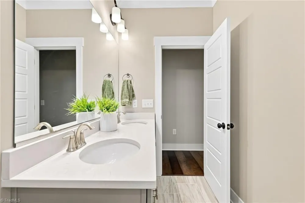 1218 Driftwood Drive Gibsonville, NC 27249