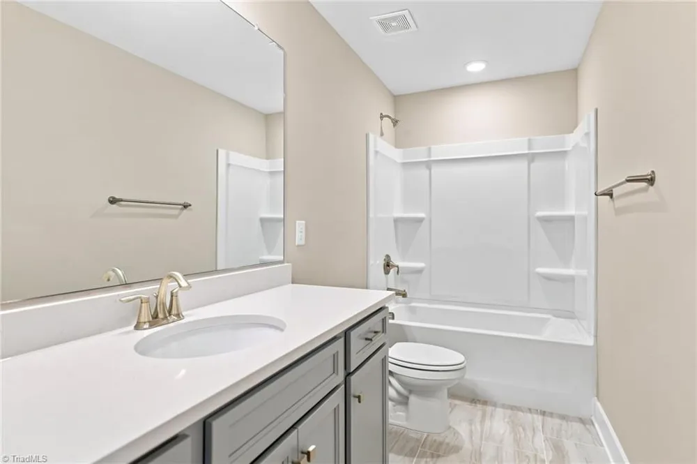 1218 Driftwood Drive Gibsonville, NC 27249