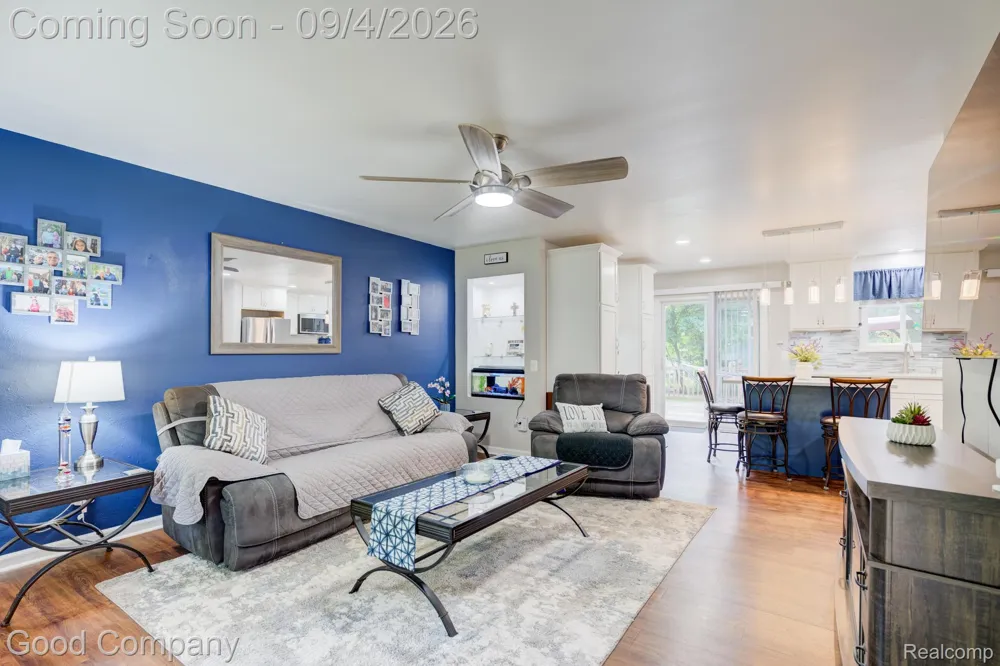 255 Oriole Street Commerce Charter Township, MI 48382