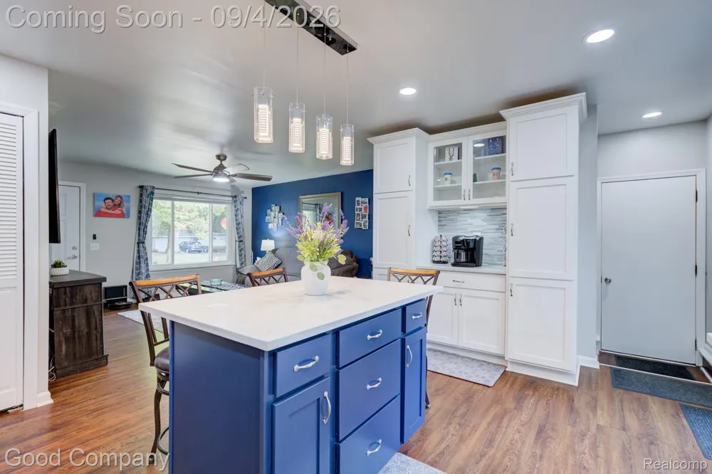 255 Oriole Street Commerce Charter Township, MI 48382