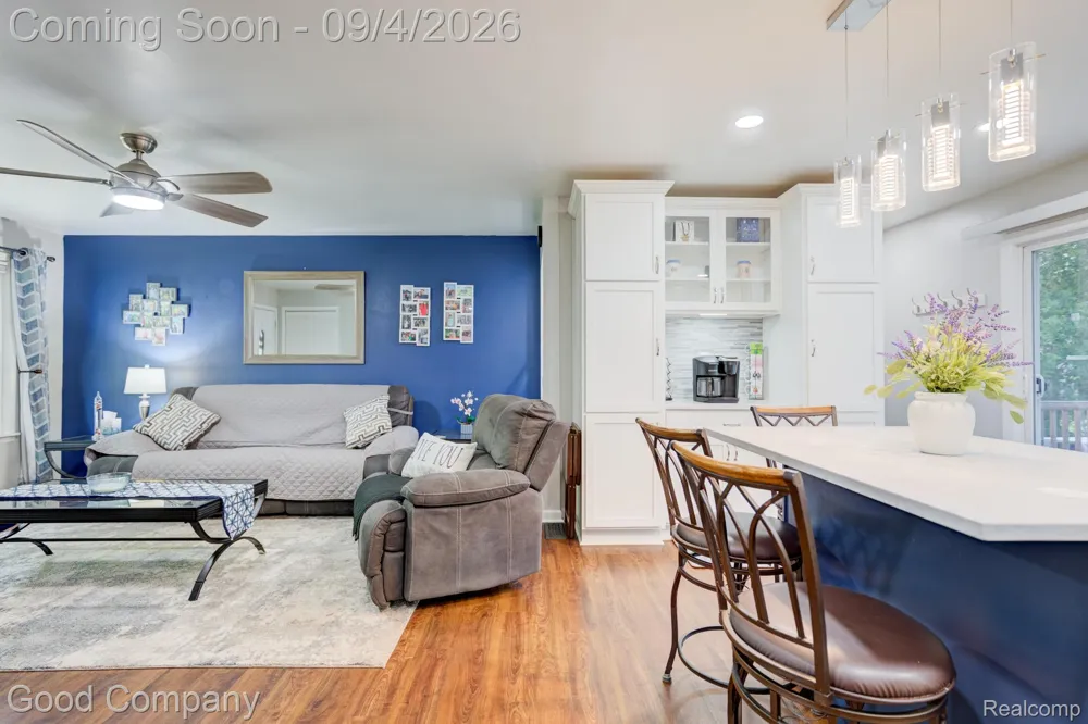 255 Oriole Street Commerce Charter Township, MI 48382