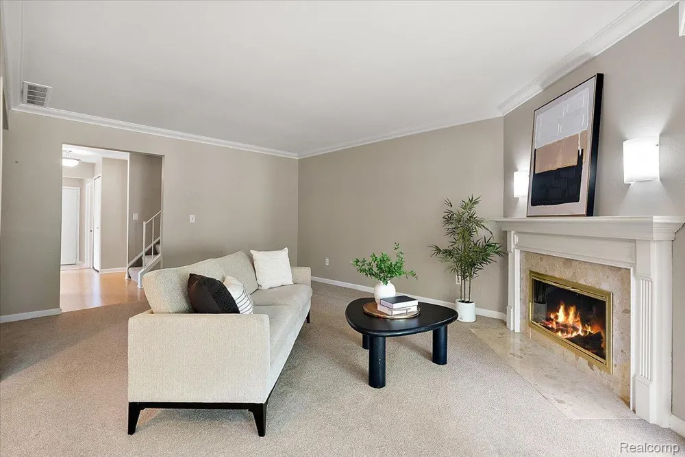 1254 Charleston Court Northville City, MI 48167