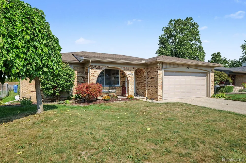 15299 Brandy Lane Macomb Township, MI 48044