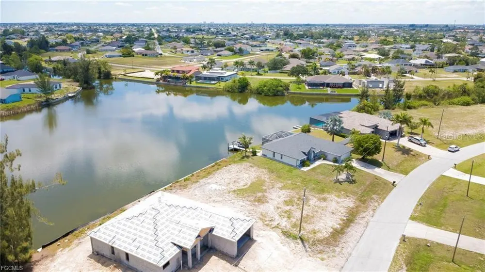 1227 NW 20TH PLACE Cape Coral, FL 33993