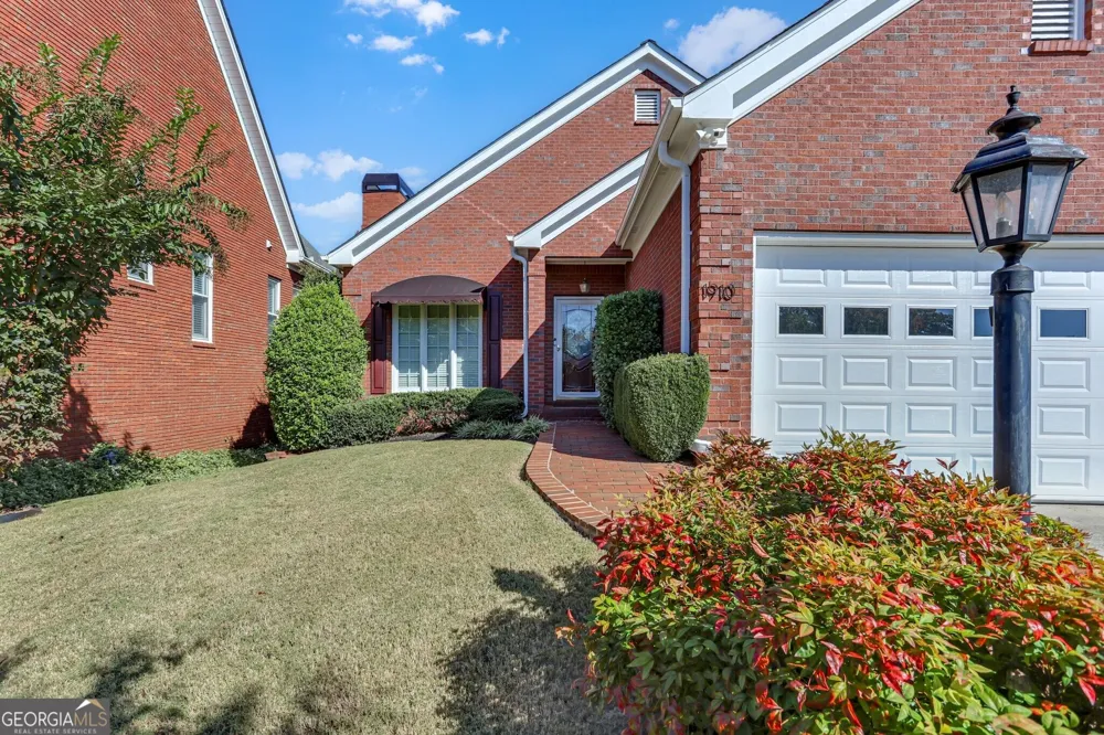 1910 Stockton Walk LN Snellville, GA 30078