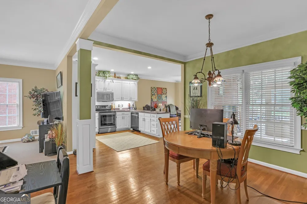 1910 Stockton Walk LN Snellville, GA 30078
