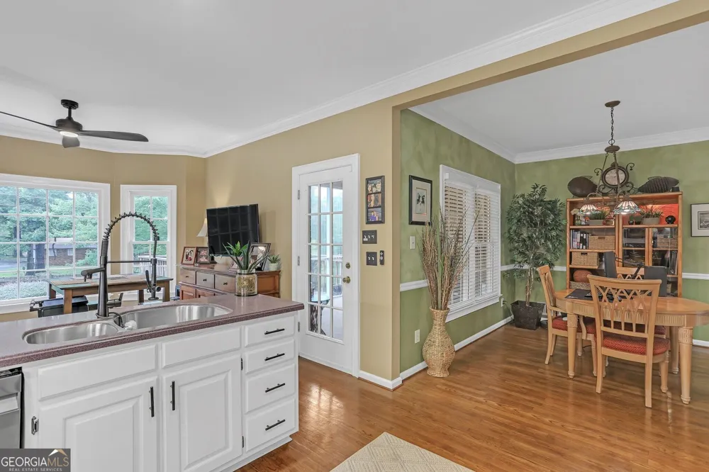 1910 Stockton Walk LN Snellville, GA 30078