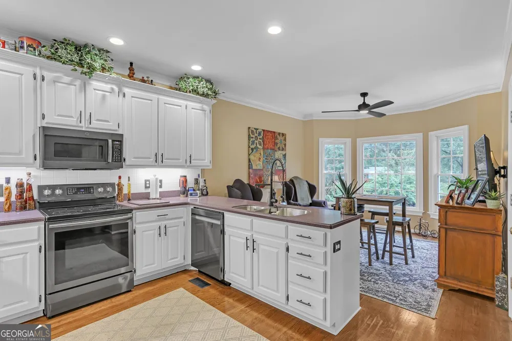 1910 Stockton Walk LN Snellville, GA 30078