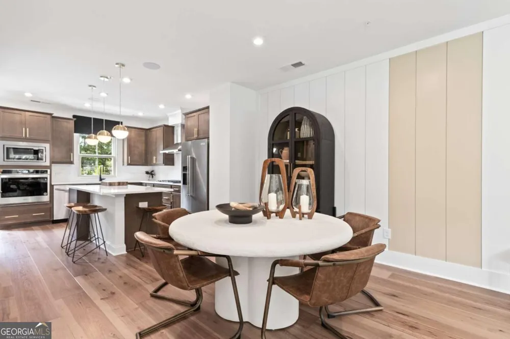 1926 Rogers CT Atlanta, GA 30318
