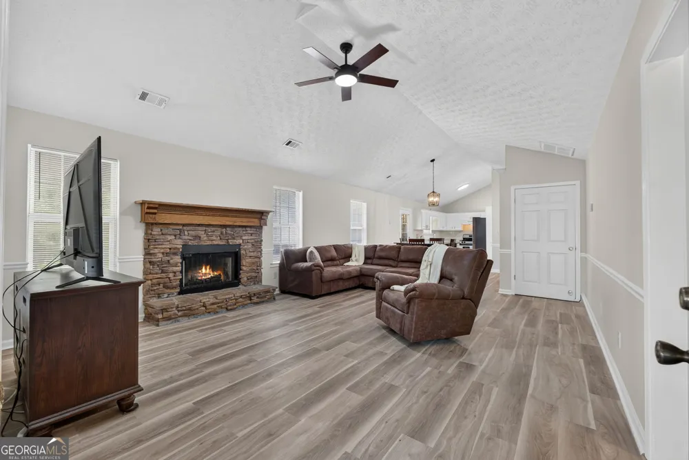 165 Irwin DR McDonough, GA 30252