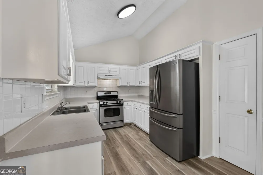 165 Irwin DR McDonough, GA 30252