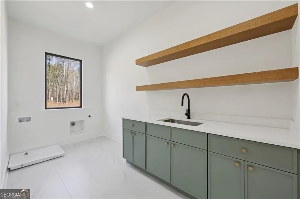 93 Rocky Ridge WAY Auburn, GA 30011