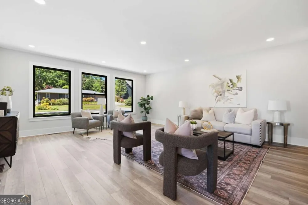 415 Westside DR Roswell, GA 30075
