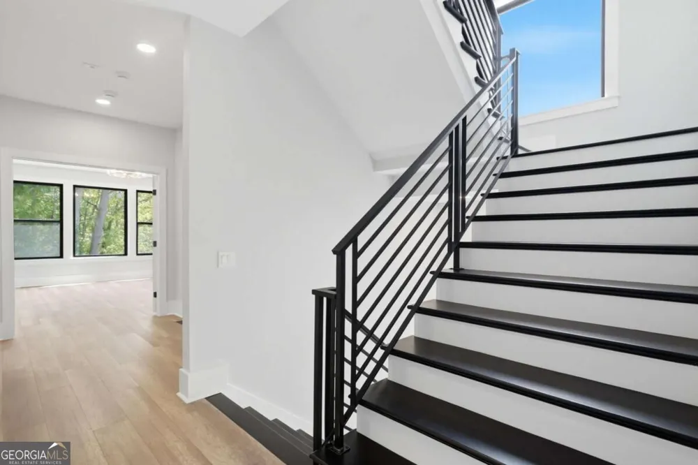 415 Westside DR Roswell, GA 30075