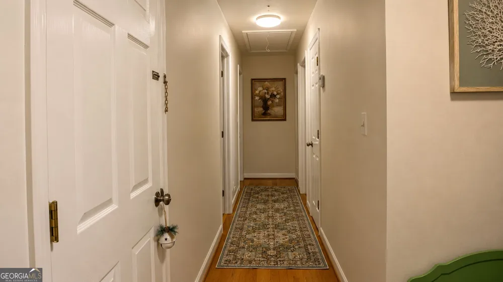 125 Maple PL Fayetteville, GA 30215