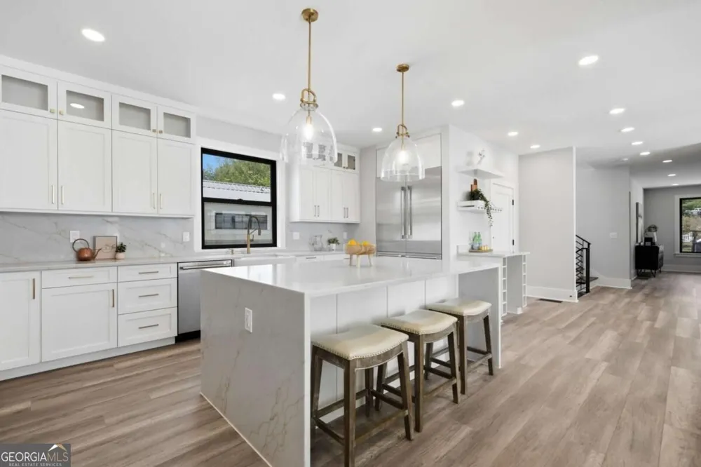 415 419 Westside DR Roswell, GA 30075