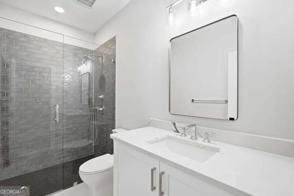 415 419 Westside DR Roswell, GA 30075