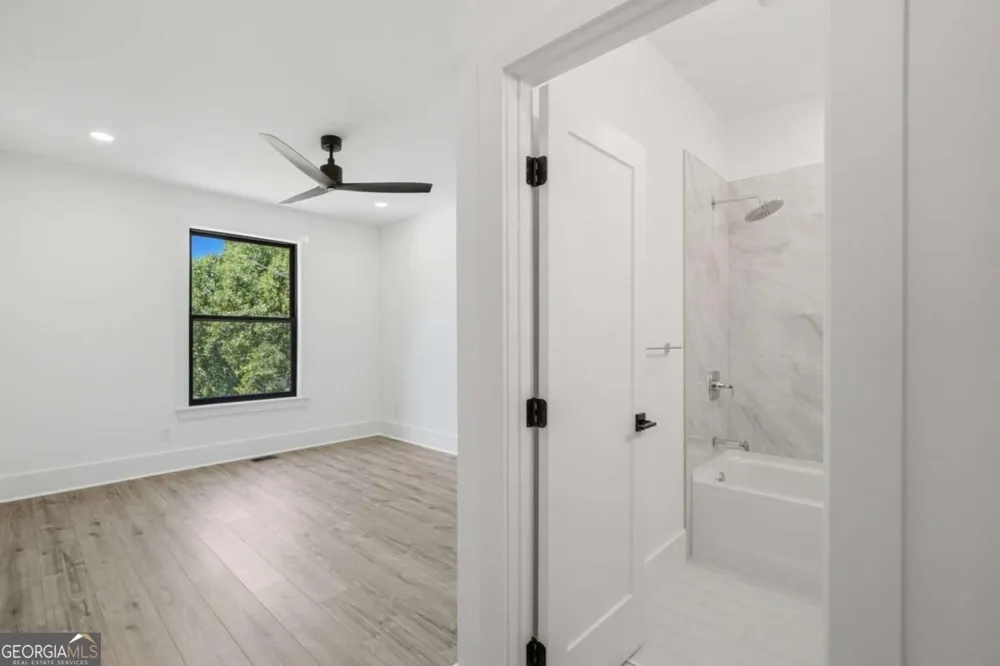415 419 Westside DR Roswell, GA 30075