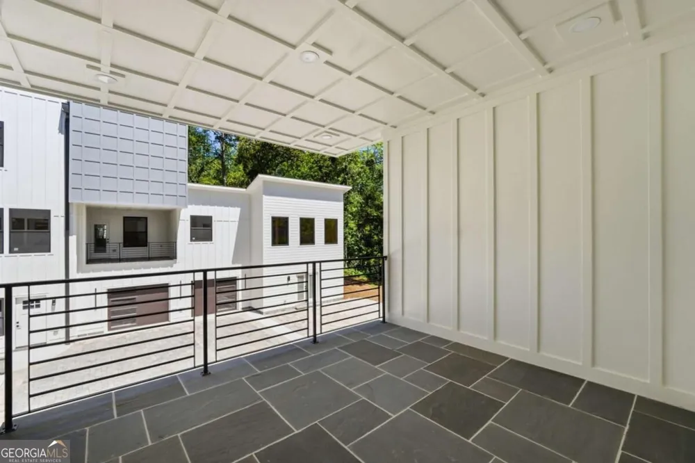 415 419 Westside DR Roswell, GA 30075