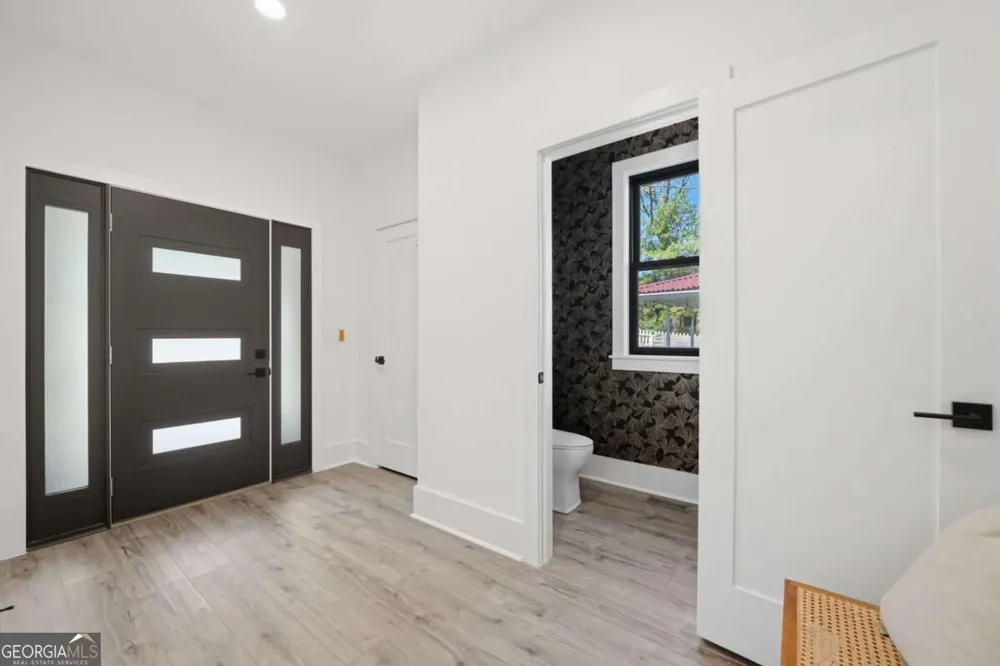 415 419 Westside DR Roswell, GA 30075