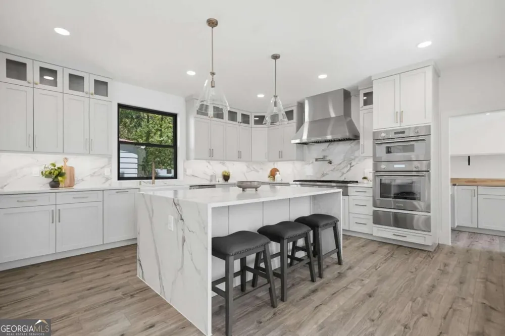 415 419 Westside DR Roswell, GA 30075
