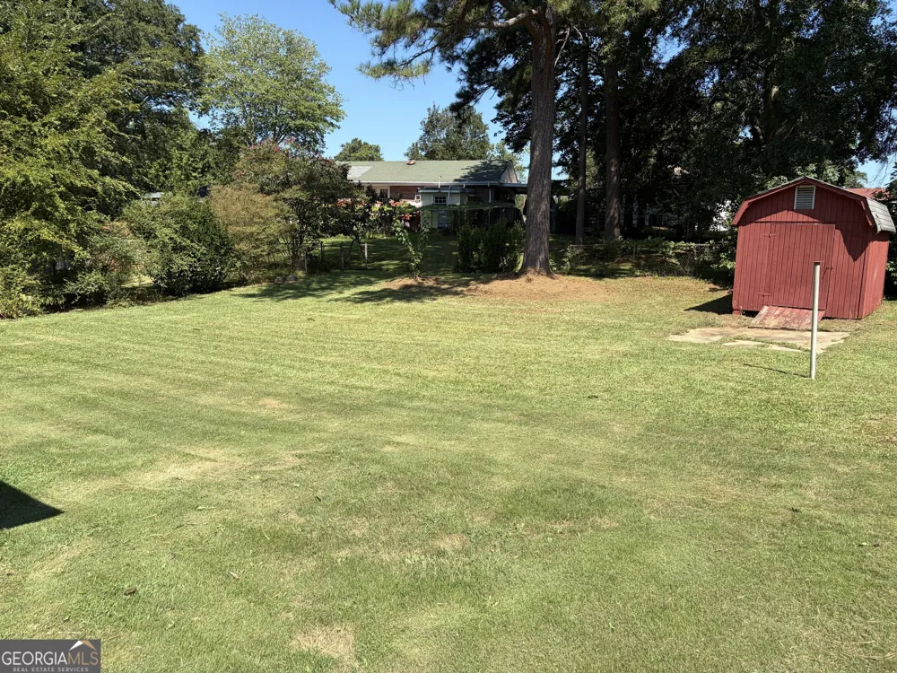 996 School LN Morrow, GA 30260