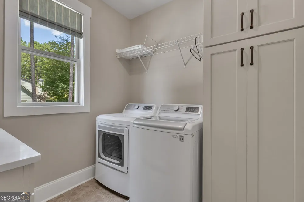 211 Northwynn DR Sharpsburg, GA 30277
