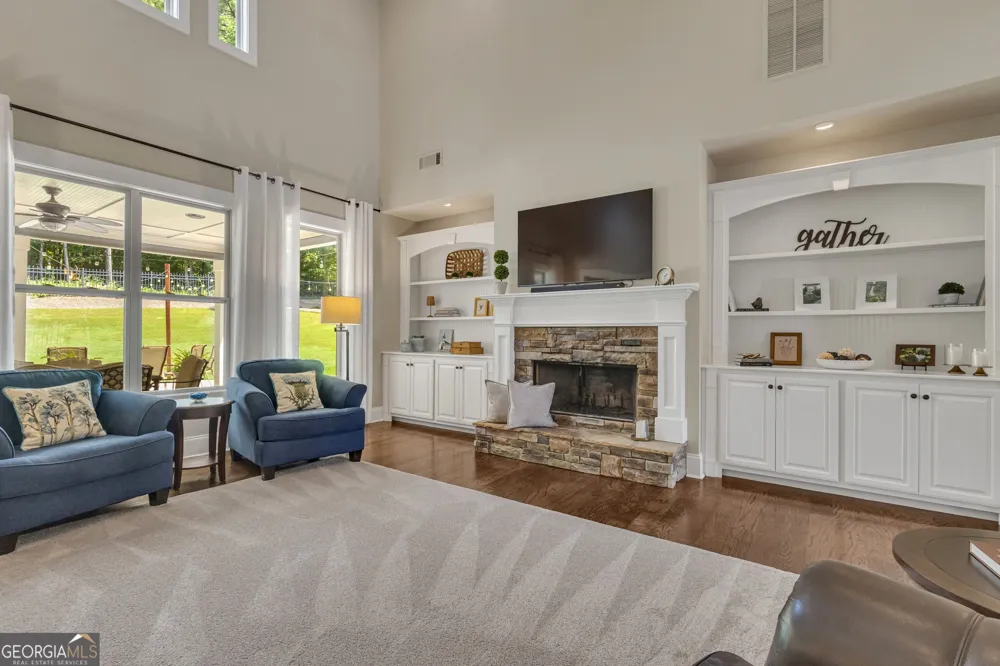 211 Northwynn DR Sharpsburg, GA 30277