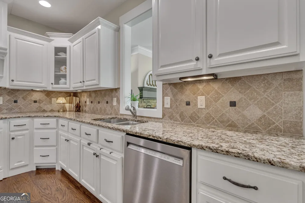 211 Northwynn DR Sharpsburg, GA 30277