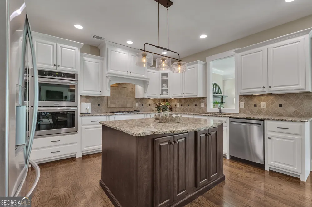 211 Northwynn DR Sharpsburg, GA 30277