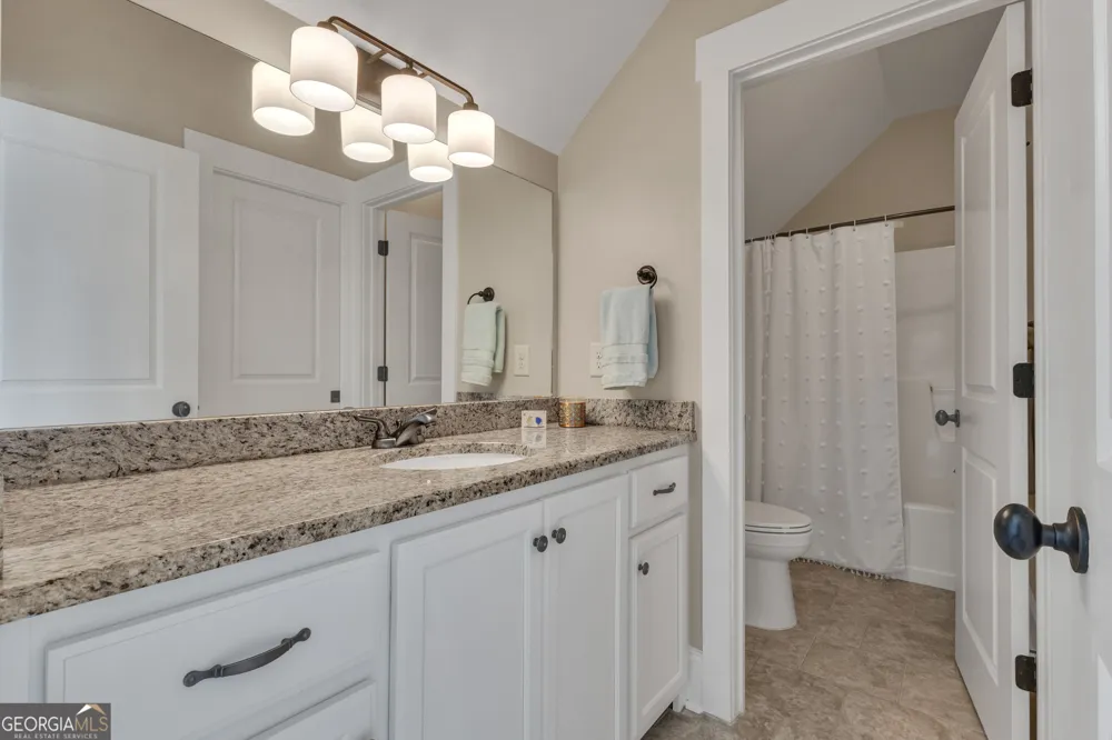 211 Northwynn DR Sharpsburg, GA 30277