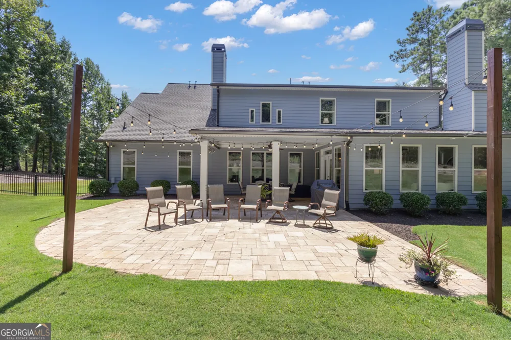 211 Northwynn DR Sharpsburg, GA 30277