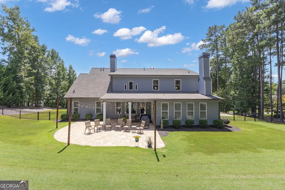 211 Northwynn DR Sharpsburg, GA 30277