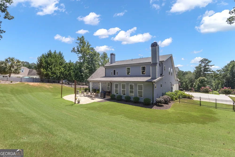 211 Northwynn DR Sharpsburg, GA 30277