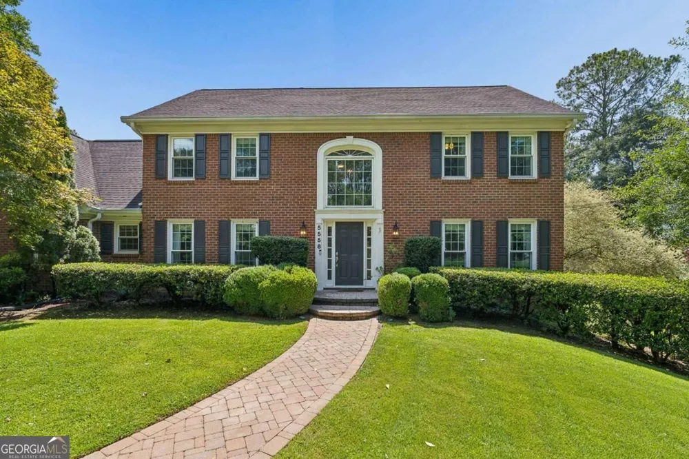 5558 Naylor CT Peachtree Corners, GA 30092