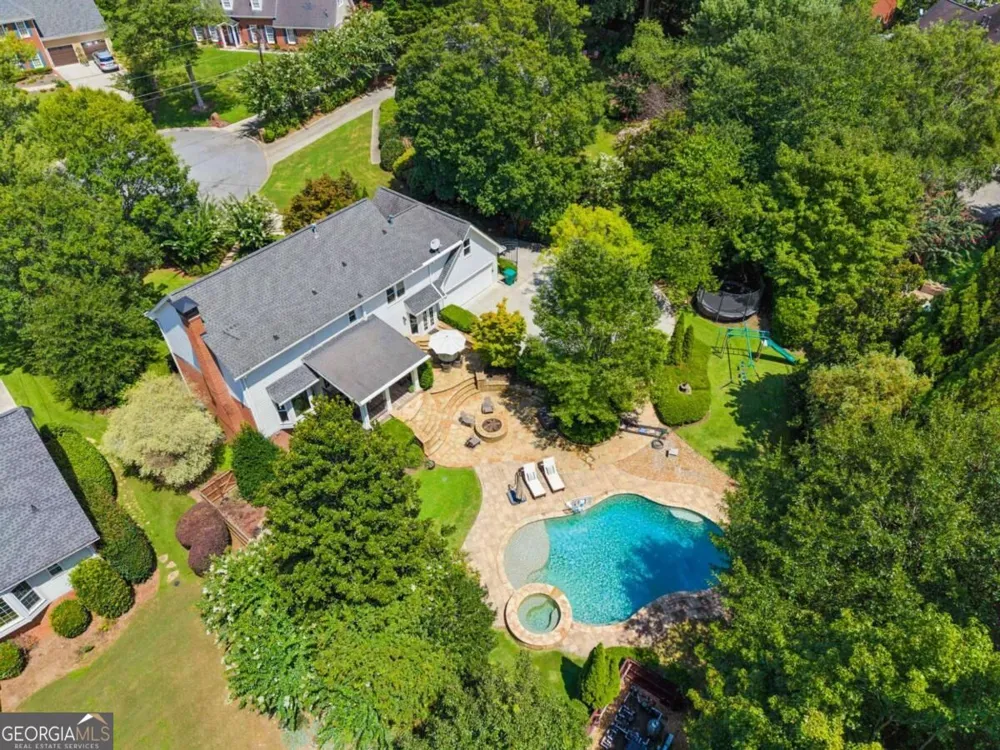 5558 Naylor CT Peachtree Corners, GA 30092