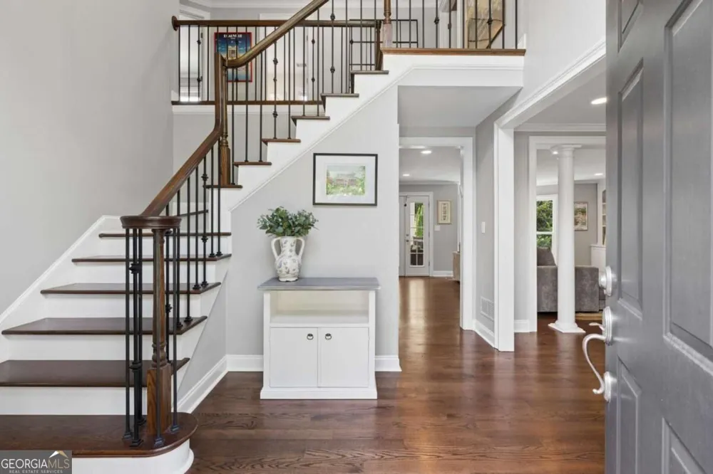 5558 Naylor CT Peachtree Corners, GA 30092