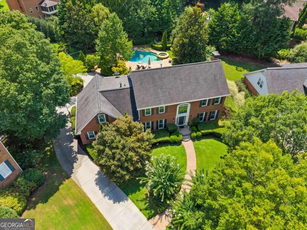 5558 Naylor CT Peachtree Corners, GA 30092