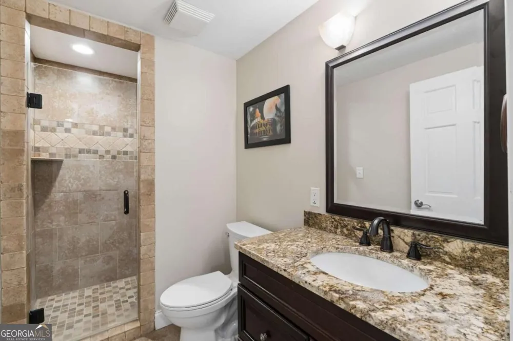 5558 Naylor CT Peachtree Corners, GA 30092