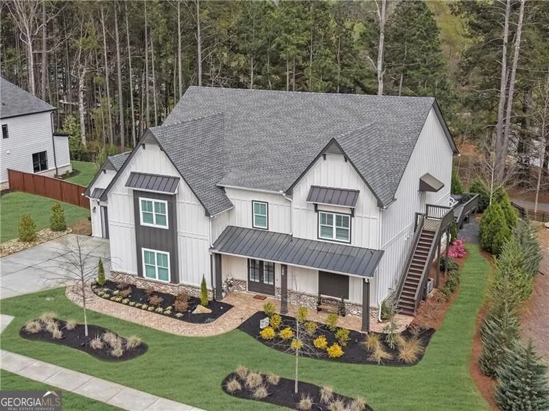 120 Chateau PL Woodstock, GA 30188