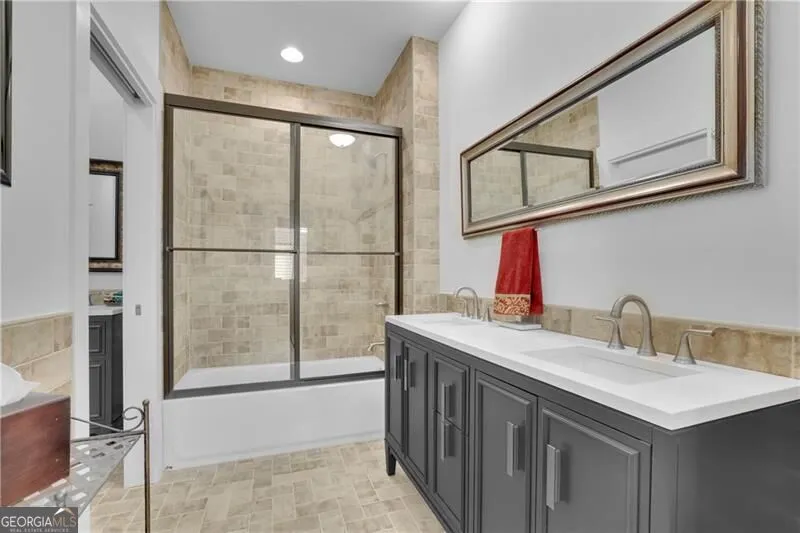 120 Chateau PL Woodstock, GA 30188