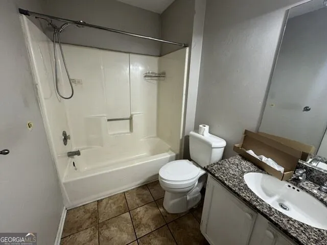 92 Fox DR Dallas, GA 30157