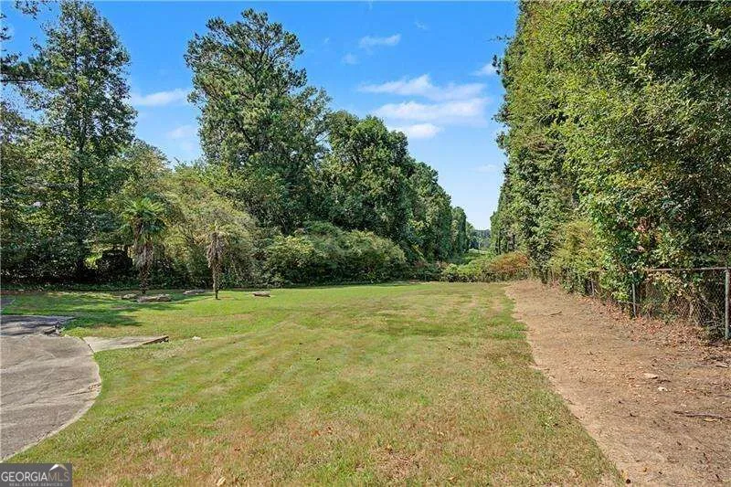 141 Cooper Lake RD SE Mableton, GA 30126