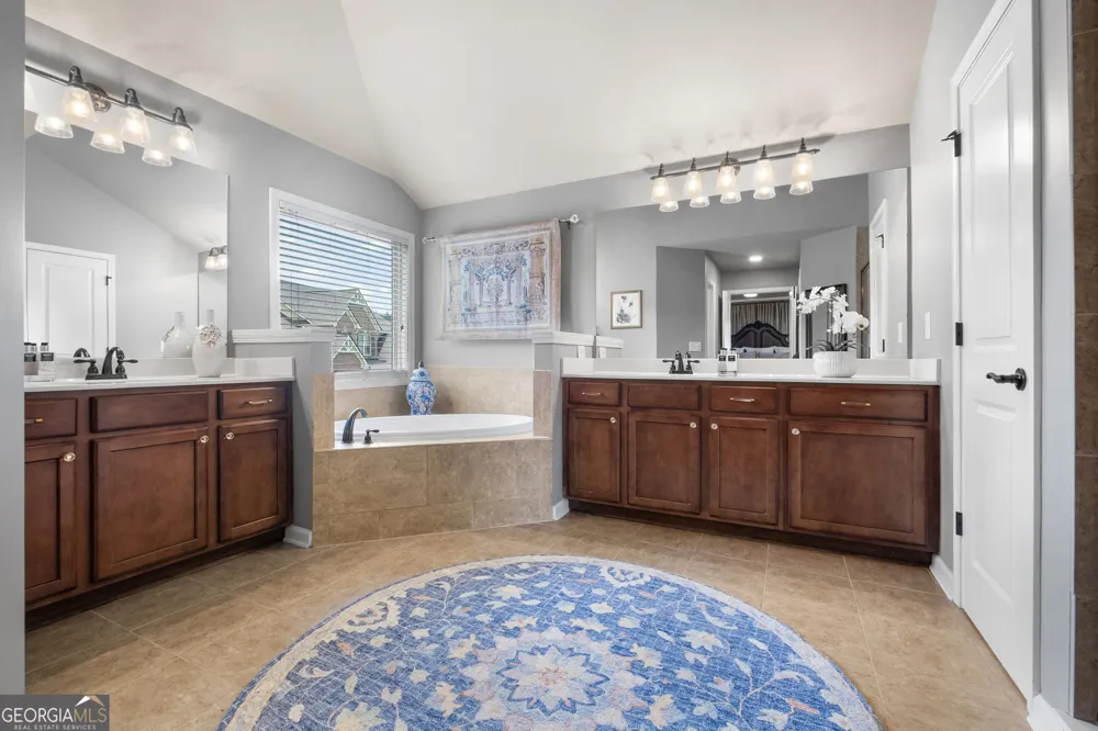 5110 Cecilia SQ Cumming, GA 30040